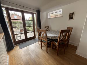 Photo 15- click for photo gallery